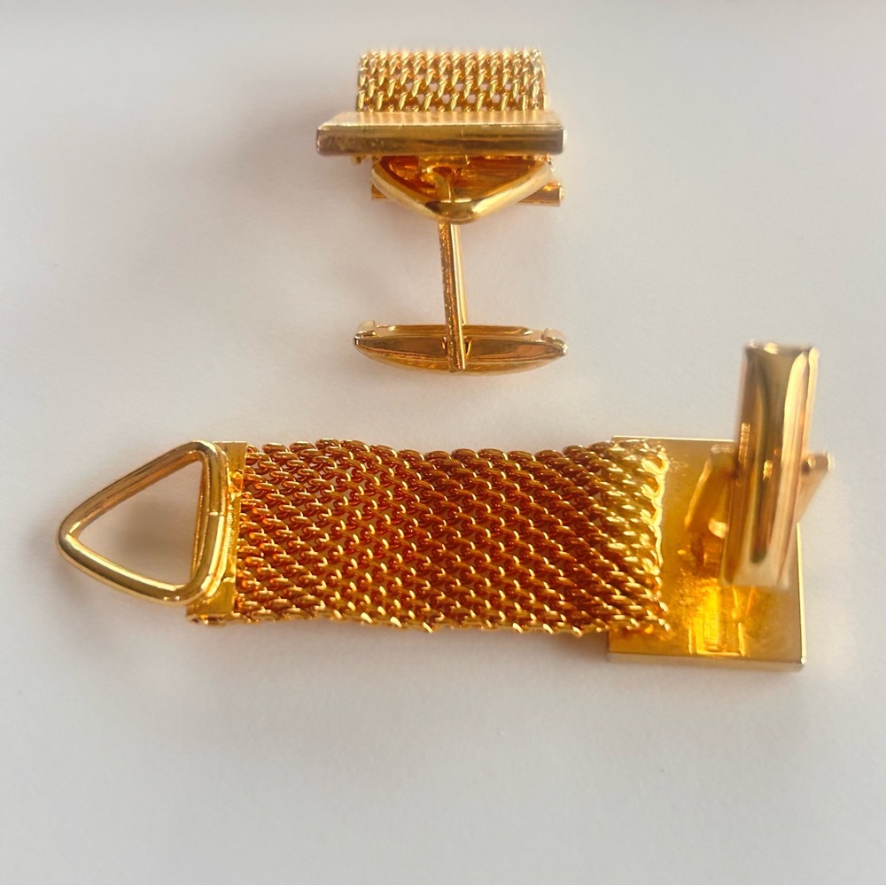Vintage Gold Tone Etched Geometric Burst Design Mesh Wrap Cufflinks Unbranded - Picture 3 of 9